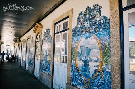 azulejos of Rio Tinto Train Station, Portugal / Estação Ferroviária de Rio Tinto