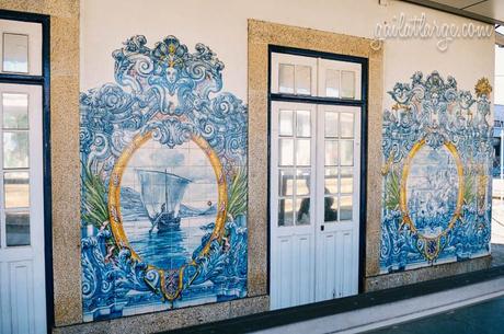 azulejos of Rio Tinto Train Station, Portugal / Estação Ferroviária de Rio Tinto