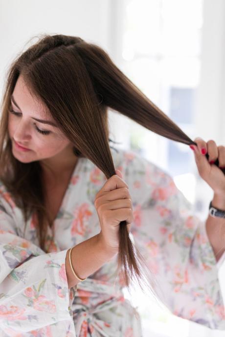 Amy Havins shares how she uses hot rollers to style her hair.