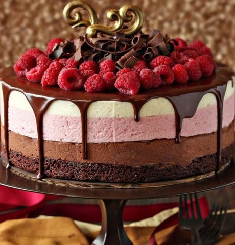 Chocolate & Raspberry Mousse Cake