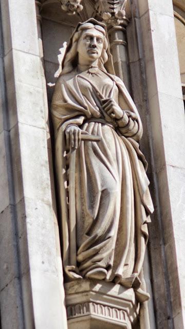 In & Around #London… On the Abbey