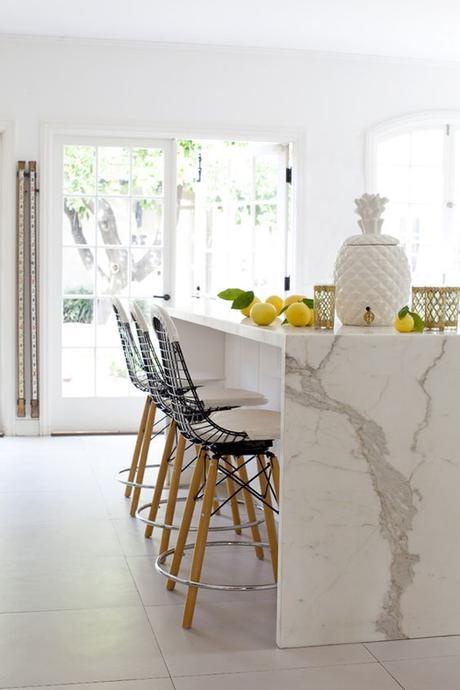 Calacutta Marble-Like Quartz Countertops