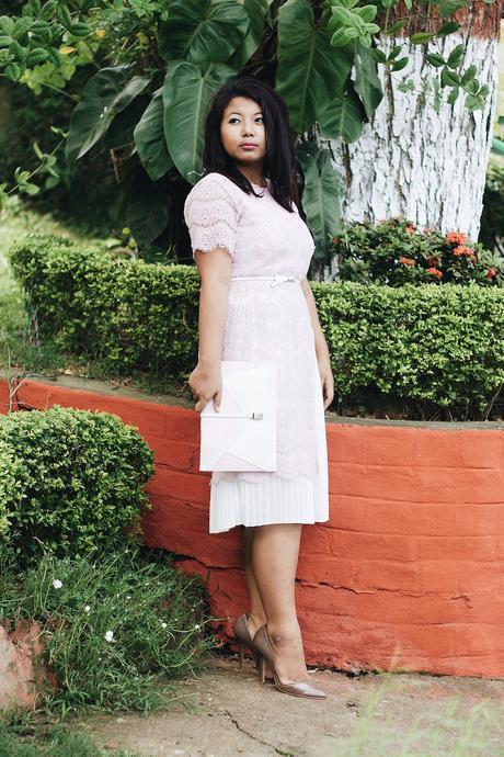 SelestyMe by Chayanika Rabha in collaboration with StyleWe.com wearing Stalkbylove clutch and Jabong heels