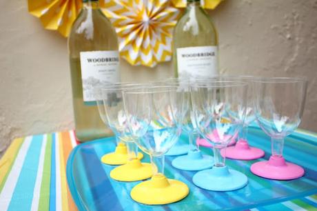 DIY Dip-Dye Plastic Wine Glasses