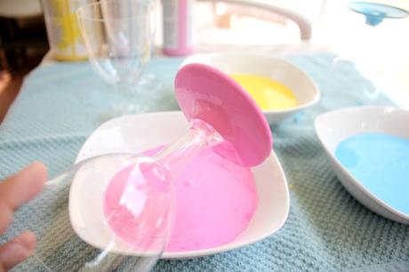 DIY Dip-Dye Plastic Wine Glasses