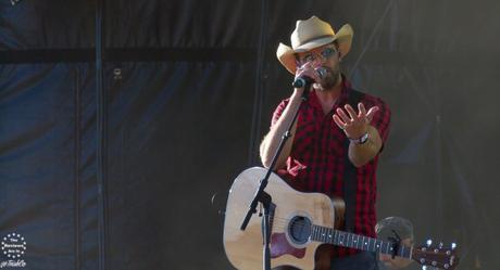 Bush Party: Dean Brody at Boots & Hearts 2016!