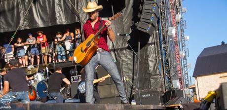 Bush Party: Dean Brody at Boots & Hearts 2016!