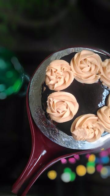 Salted Caramel Butter Cream Frosting and Chocolate Cake