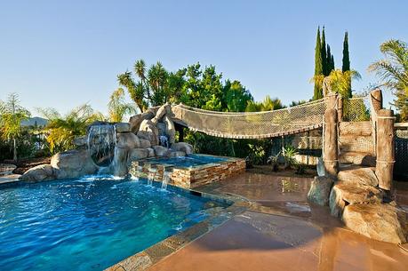 Tropical Backyards Paradise