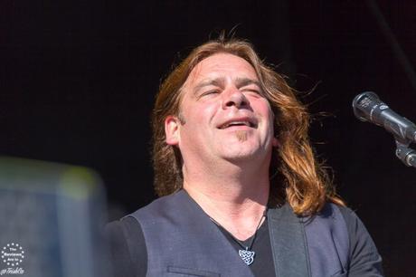 1, 2, 3, 4: Alan Doyle & The Beautiful Gypsies at Boots & Hearts 2016!