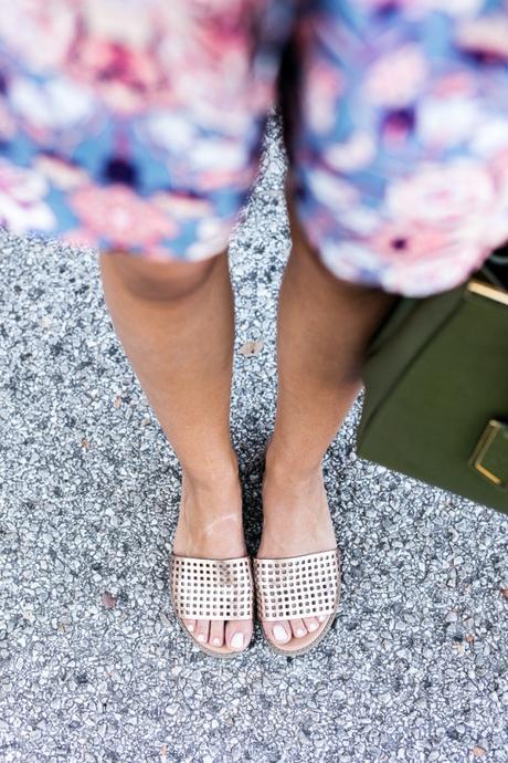 Printed Romper Amy Havins wears a printed romper from Old Navy.