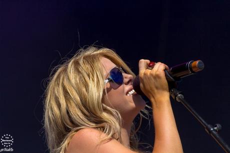 By The Way: Lindsay Ell at Boots & Hearts 2016!