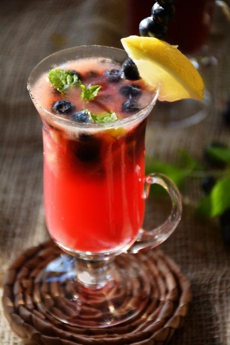 Blueberry Mojito Mocktail, Mojito recipe | Non alcoholic cocktail