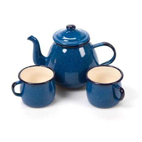 Décor and Gifts: The Understated Elegance of a Teapot