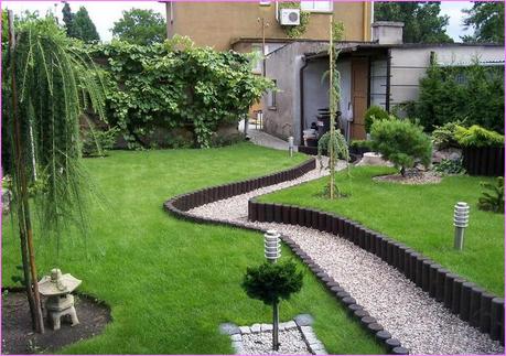 DIY Backyard Landscaping Design