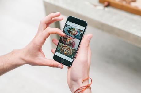 FOODIE// Deliveroo // Restaurant to Home Delivery Service