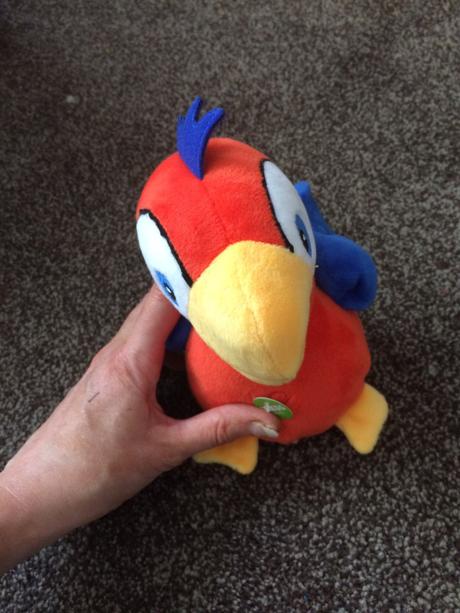 Charlie funny talkie parrot (IMC toys)