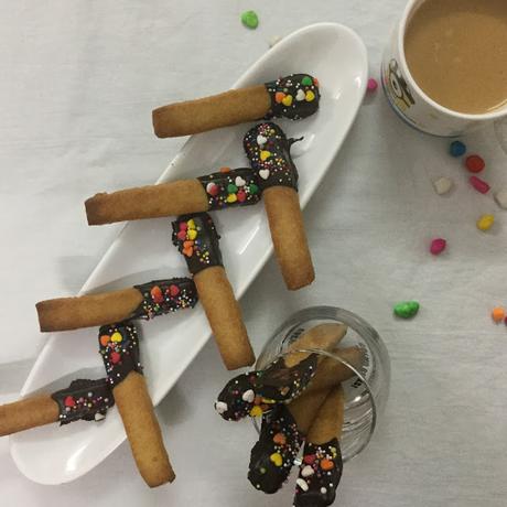 Chocolate Dipped Butter Cookies