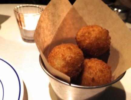 Cheddar_and_Black_Cab_Stout_Croquettes1-502x382