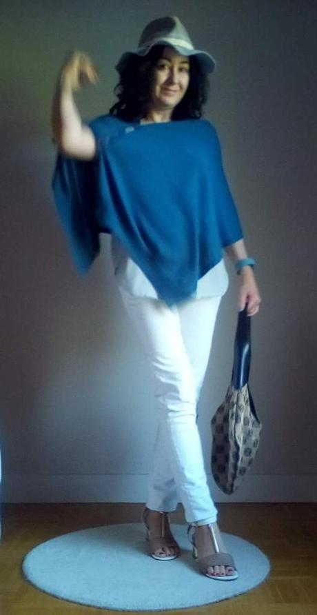 Stylish Thoughts – Evolve Your Style – Kris Villarta Discover one woman's journey to style and how to become more stylish