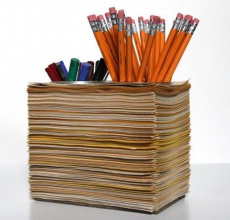 Old Magazines Used To Make a Stationery Holder