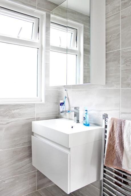 5 Ways You Can Make The Most Out Of Your Small Bathroom