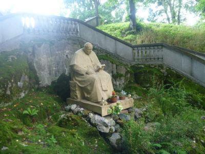 Backpacking in Poland: Exploring Peaceful, Pleasant, Holy Pelplin Gardens and Bishop's Palace