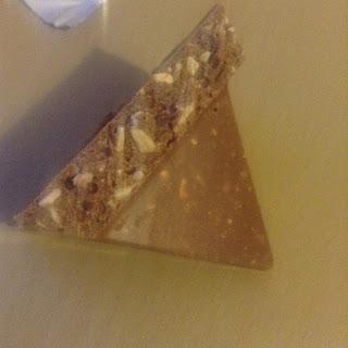 Toblerone Crispy Coconut (Duty Free) Review