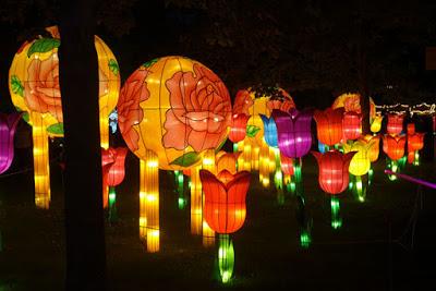 CHINESE LANTERN FESTIVAL: Franklin Square, Philadelphia, PA