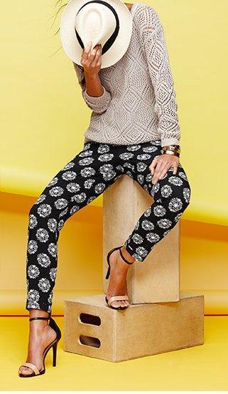 7 Ways Style Your Printed Pants #GAPIndia  : Wear your printed black pants with knits