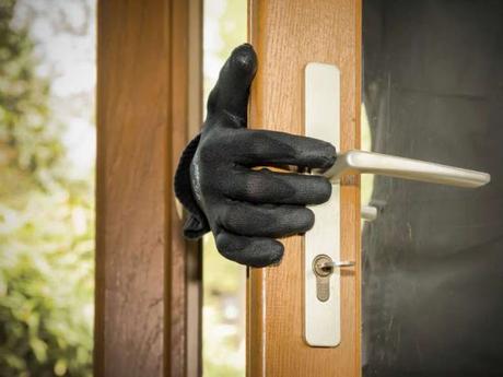 Supreme Court on Burglary in Insurance Policies ~ 'contra proferenterm' rule !