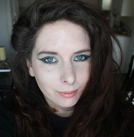 FOTD: Bold Eyes and Glossy, Metallic Lips