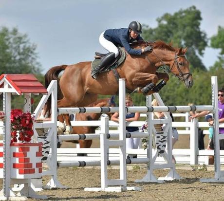 Fatal attraction ~ man asks compensation for crashing after ogling at a woman !!