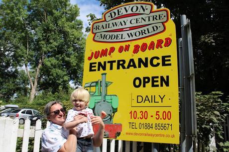 Devon Days Out: Devon Railway Centre