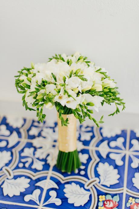 white-bridal-bouquet (2)