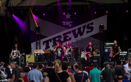 Howling Woman: The Lazys, Live at the CNE 2016