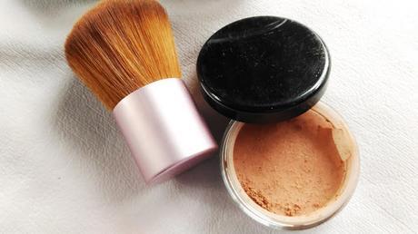 IQ Natural Premium Mineral Bronzer Review, Swatches & Application