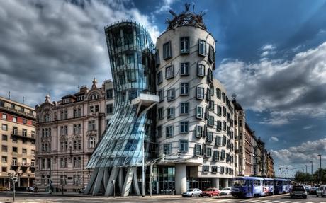 20 incredible buildings that defy the laws of physics