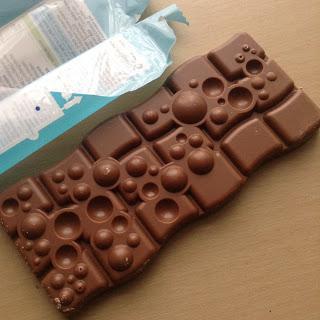 Marks & Spencer Bubbly Milk Chocolate Bar