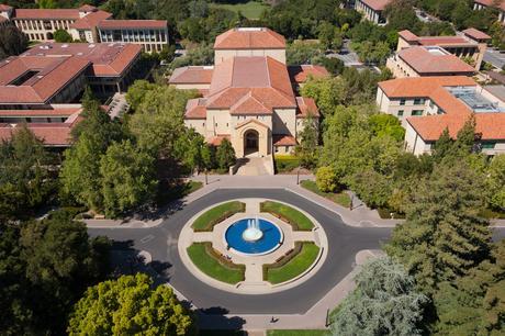 The Problem With Stanford’s New Drinking Policy