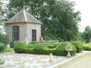 The Norbury Knot Garden