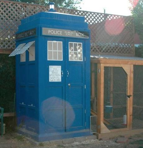 Chicken Coop Made From a TARDIS