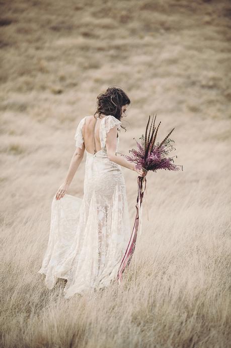 Earth & Fire. Wildly Romantic Wedding Inspiration