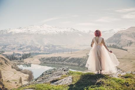 Water & Wind. Ethereal Wedding Inspiration