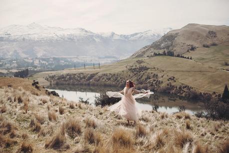 Water & Wind. Ethereal Wedding Inspiration