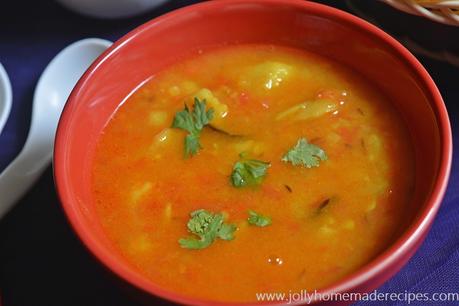 Aloo Rasedar Recipe, How to make Aloo Rasedar Recipe | Easy Potato Curry