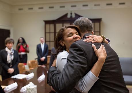 Obama hugging lady