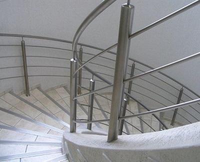 Bring Sleek Appearance in Your Home with Steel Balustrading steel-balustrading1