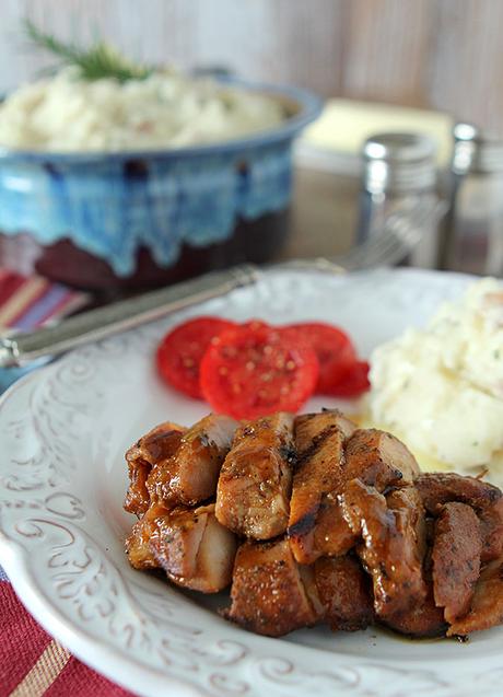 Barbecue Chicken with Peach Barbecue Sauce