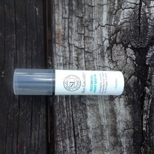 Skin Laundry Restoring Night Serum
